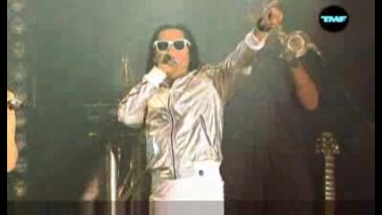 Black Eyed Peas - Pump it (live @ Tmf awards 2009)