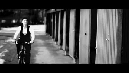 Five Grams Of Perfection - To My Knees