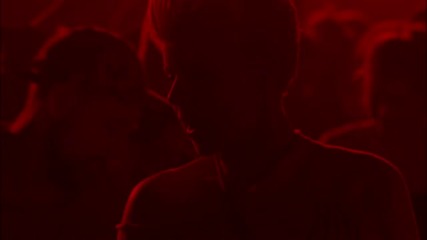 Robyn - Dancing On My Own#