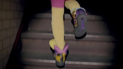 Nicki Minaj - Masquerade