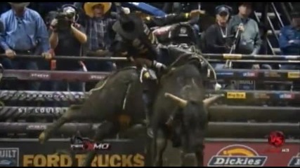 Guilherme Marchi wins Pbr event in St. Louis 