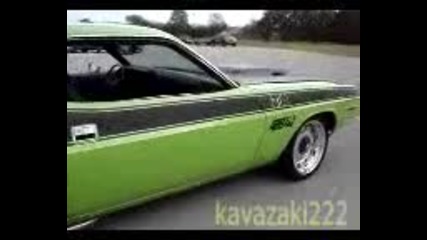 Dodge Challenger 1970 С двигател от Viper Motor