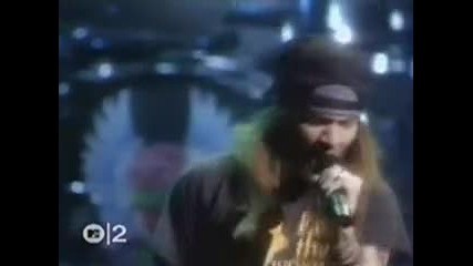 Guns N Roses - Welcome To The Jungle (live Mtv 1988) 