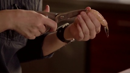 How to Peel and De-vein Shrimp