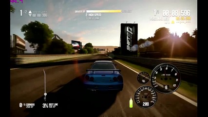 Nissan Skyline направо лети