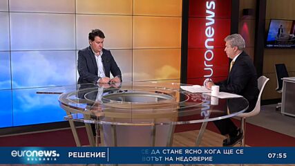 Доц. Милен Любенов: Коалицията се разпадна заради икономически интереси