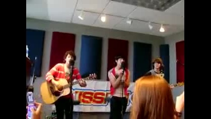 Jonas Brothers - Sos [acoustic]