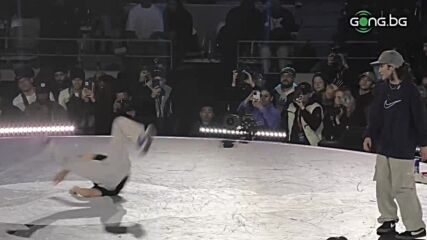Финалът на Red Bull BC One World Final при bgirls