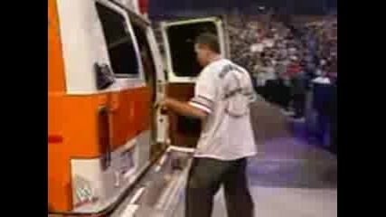 Wwe Survivor Series 2003 - Kane vs Shane Mcmahon ( Ambuluse Match )