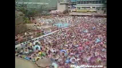вълна от хора
