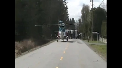 Хеликоптер И Електропровод