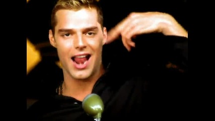 Ricky Martin - Livin' La Vida Loca
