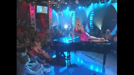 Rihana [live]