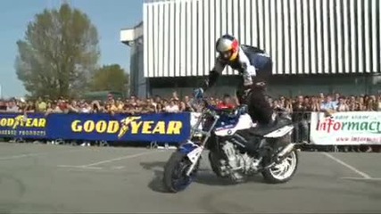 Street Bike Stunt Demo in Eastern Europe 