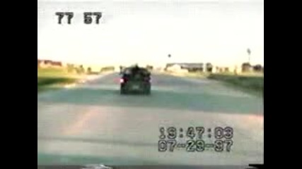 Човек умира на место в колата при катастрофа 