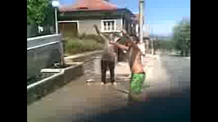 Lupi I Ceko.3gp