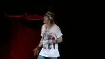 Guns N Roses - Nightrain - Live In Osaka, Japan 16 / 12 / 09 