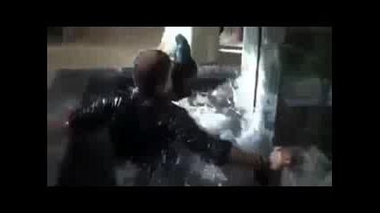 Опа ще се удави за 5 лева 