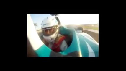 G-force в двуместен болид от F1