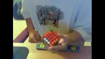 Кубчето На Рубик в размер 5х5х5 с една ръка яко!!!!!