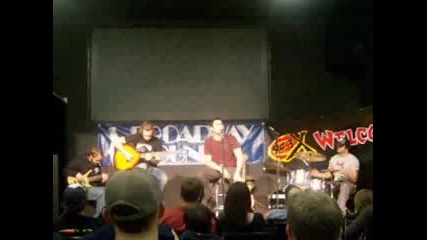 Waiting ( Acoustic - Knoxville,  Tn 10 - 27 - 05) - Trapt