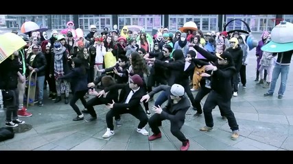 Harlem Shake vs gangnam style