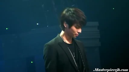 Jonghyun Singing Good Day