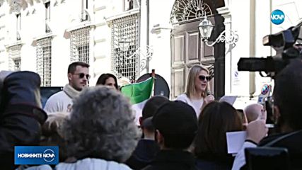 Азия Ардженто платила 380 000 долара, за да скрие обвинения в сексуална агресия