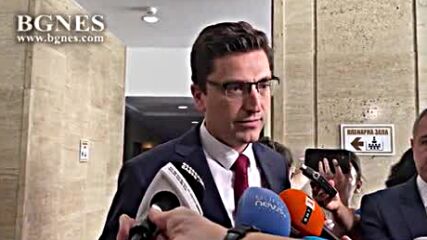 Сабрутев: С отстраняването на Гюров от БНБ се цели отстраняване на кандидат за служебен премиер
