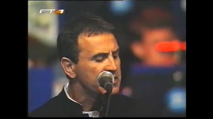 Dalaras - S' agapo giati ise orea (live, 2001)