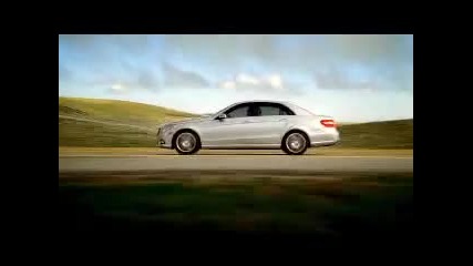 2010 Mercedes - Benz E - Class commercial with malfunctioning car 