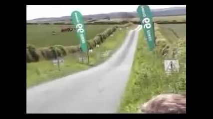 Ненормалник полита със Subaru Impreza