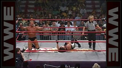 Sting vs. Lex Luger - Lumberjack with Casts Match