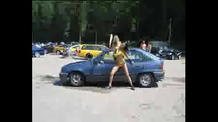 Sexy Car Wash Girls Beim Opeltreffen In Ba