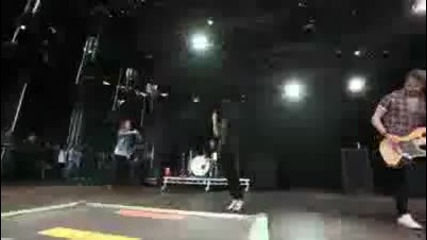 Paramore - Misery Business Live Pier Pressure Sweden 