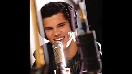 Taylor Lautner - Angels On the Moon - Thriving Ivory 
