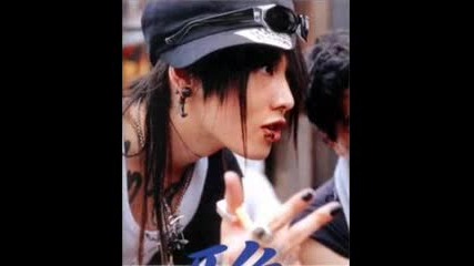 Miyavi - Rock no gyakushuu superstar no jouken 