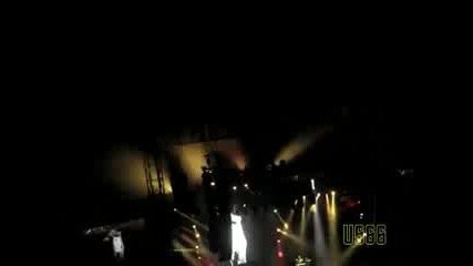 Guns N Roses - Whole Lotta Rosie - Live In Tokyo, Japan 19 / 12 / 09 
