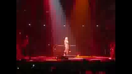 Britney Spears - Slave (full Versia)(circus Tour)