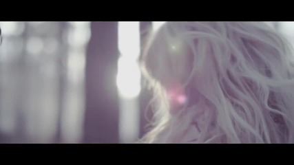 Ellie Goulding - Beating Heart