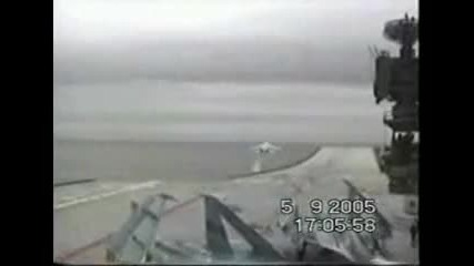 А Су - 33 опит за кацане на руски самолетоносач 