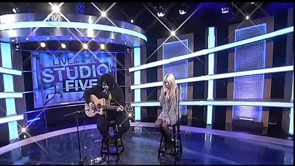 The Pretty Reckless – Just Tonight (live From Studio Five) 