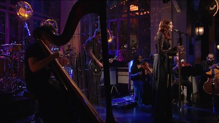 Florence + The Machine - No Light, No Light (live on Snl)