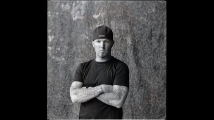 Limp Bizkit (fred Durst)