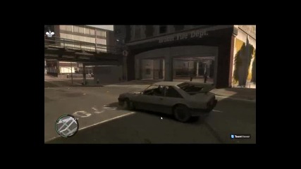 gta 4 епизод 2 Roman пред болницата