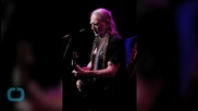 Willie Nelson Mourning Loss of Brother