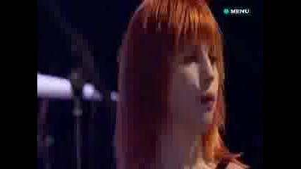 Paramore - Crushcrushcrush (bbc Radio 1)
