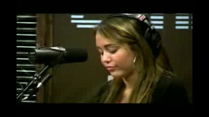 Miley Cyrus - The Climb (acoustic Radio Tour 09) 
