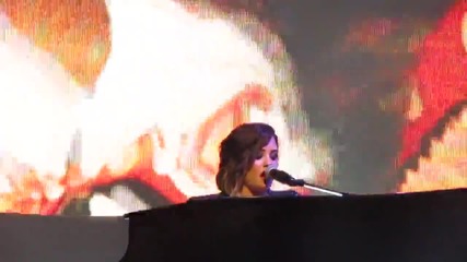 Demi Lovato - Warrior _ World Tour_(концерт в Маями, Флорида 12.9.2014)