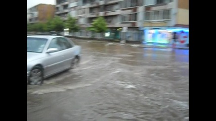 Упостошителна буря в град Левски Плевенко